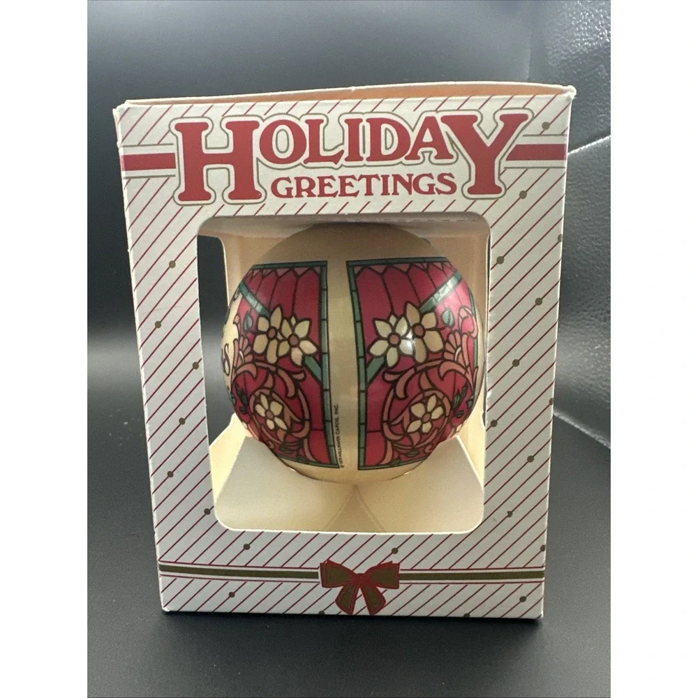 Vintage 1979 Hallmark Glass Ornament 